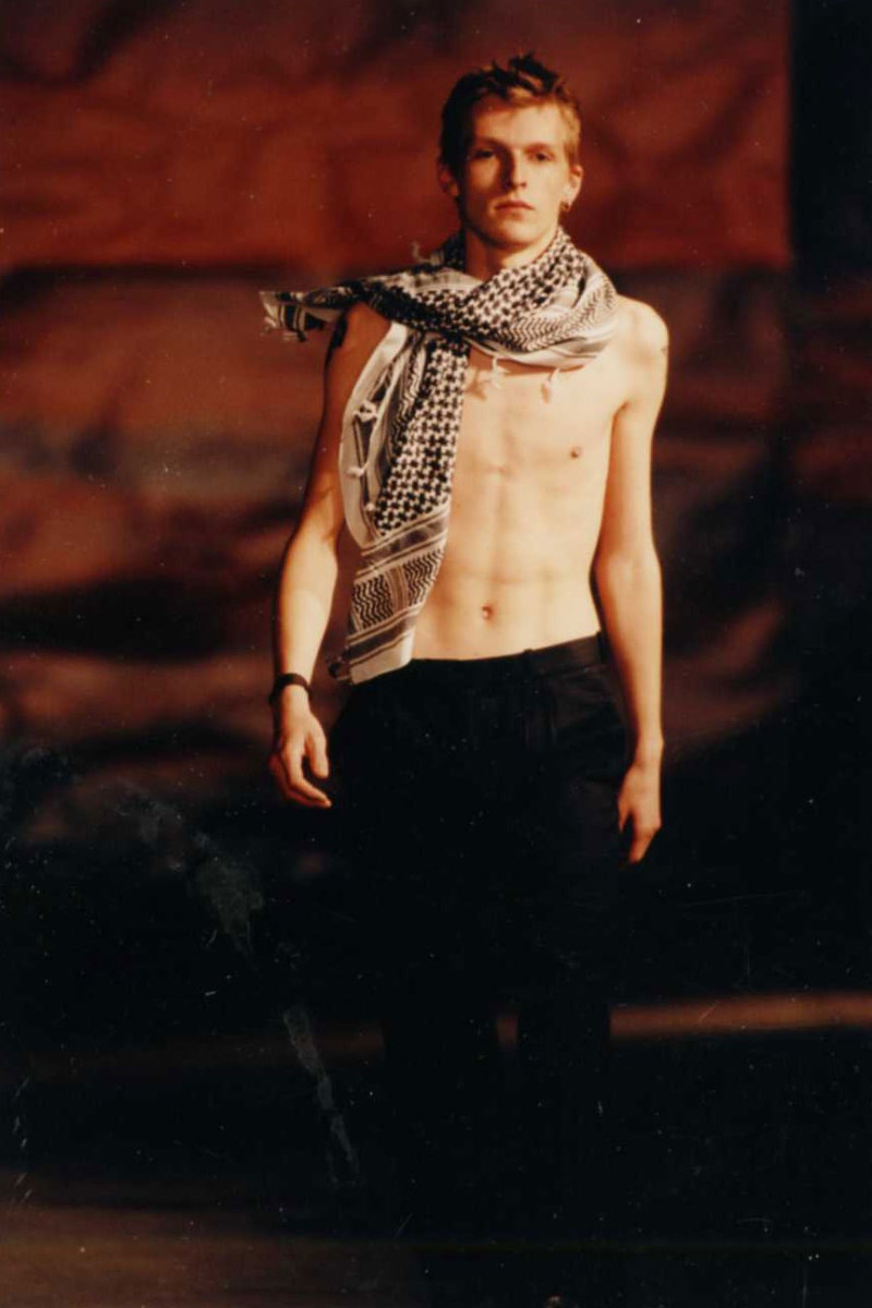 Raf Simons fashion show for Spring/Summer 1998