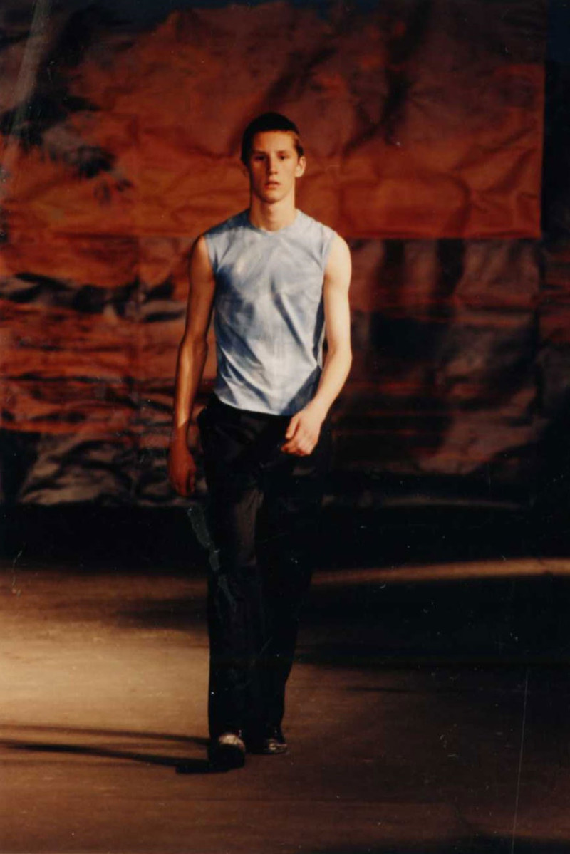 Raf Simons fashion show for Spring/Summer 1998