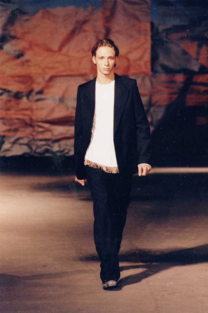 Raf Simons fashion show for Spring/Summer 1998