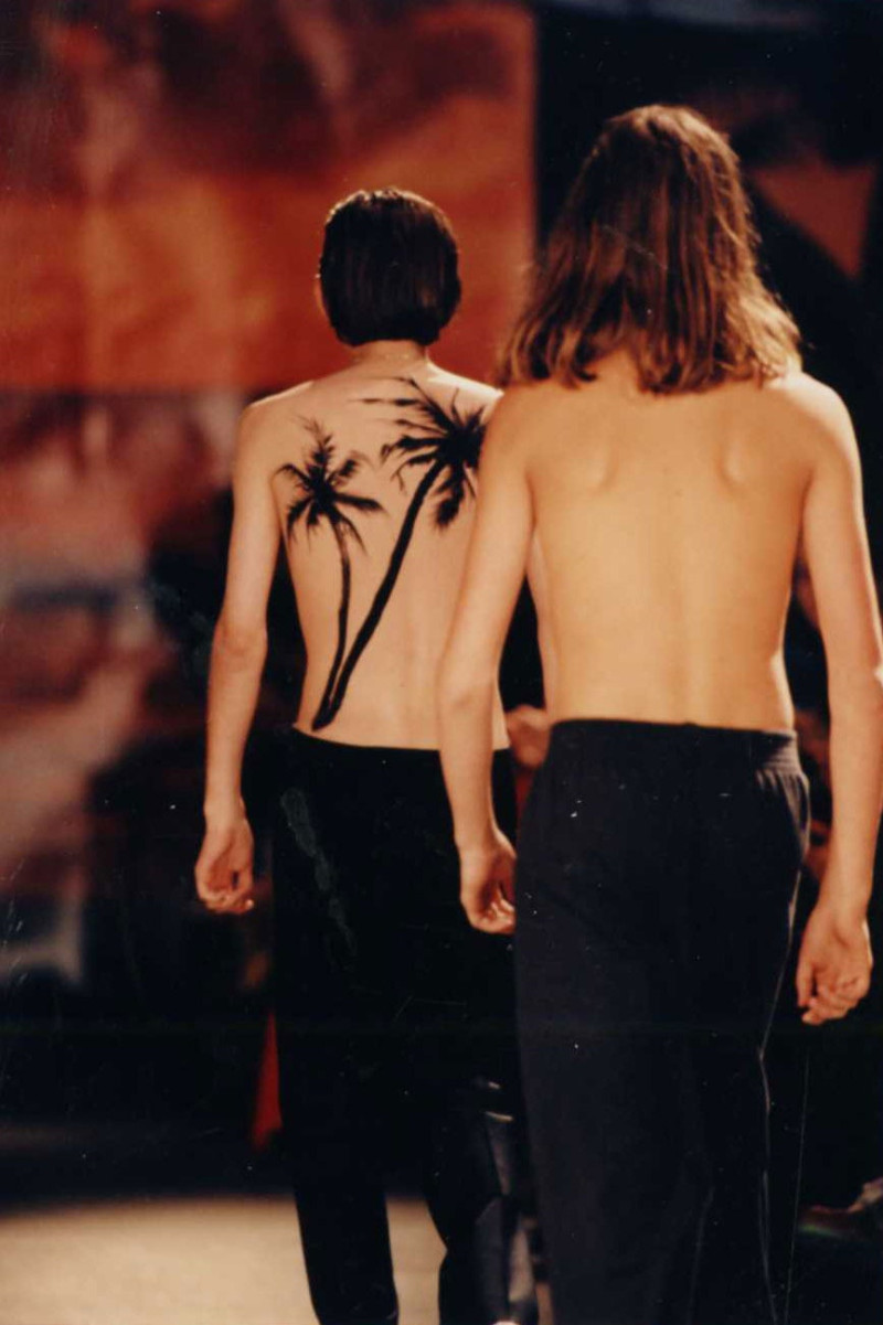 Raf Simons fashion show for Spring/Summer 1998