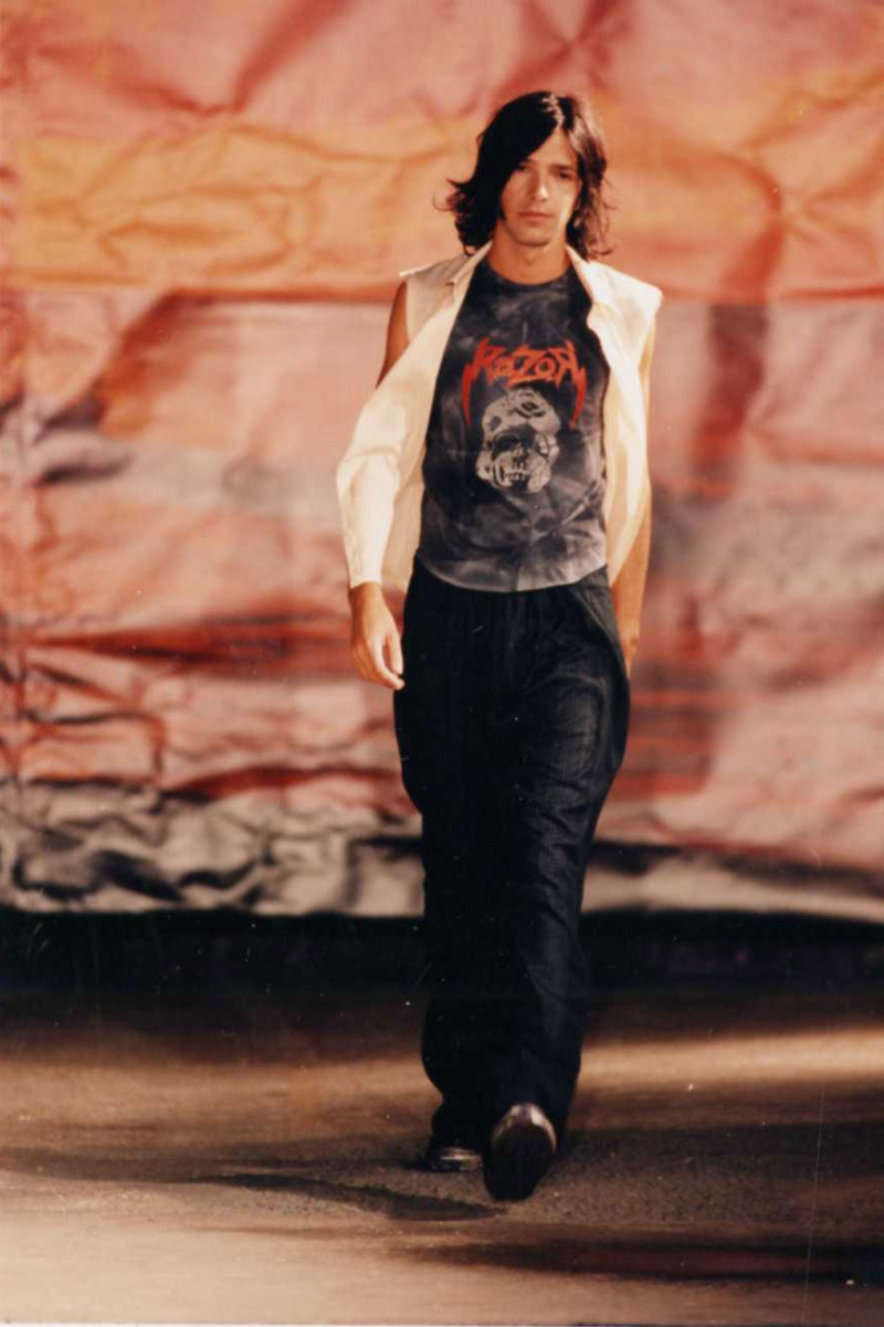 Raf Simons fashion show for Spring/Summer 1998