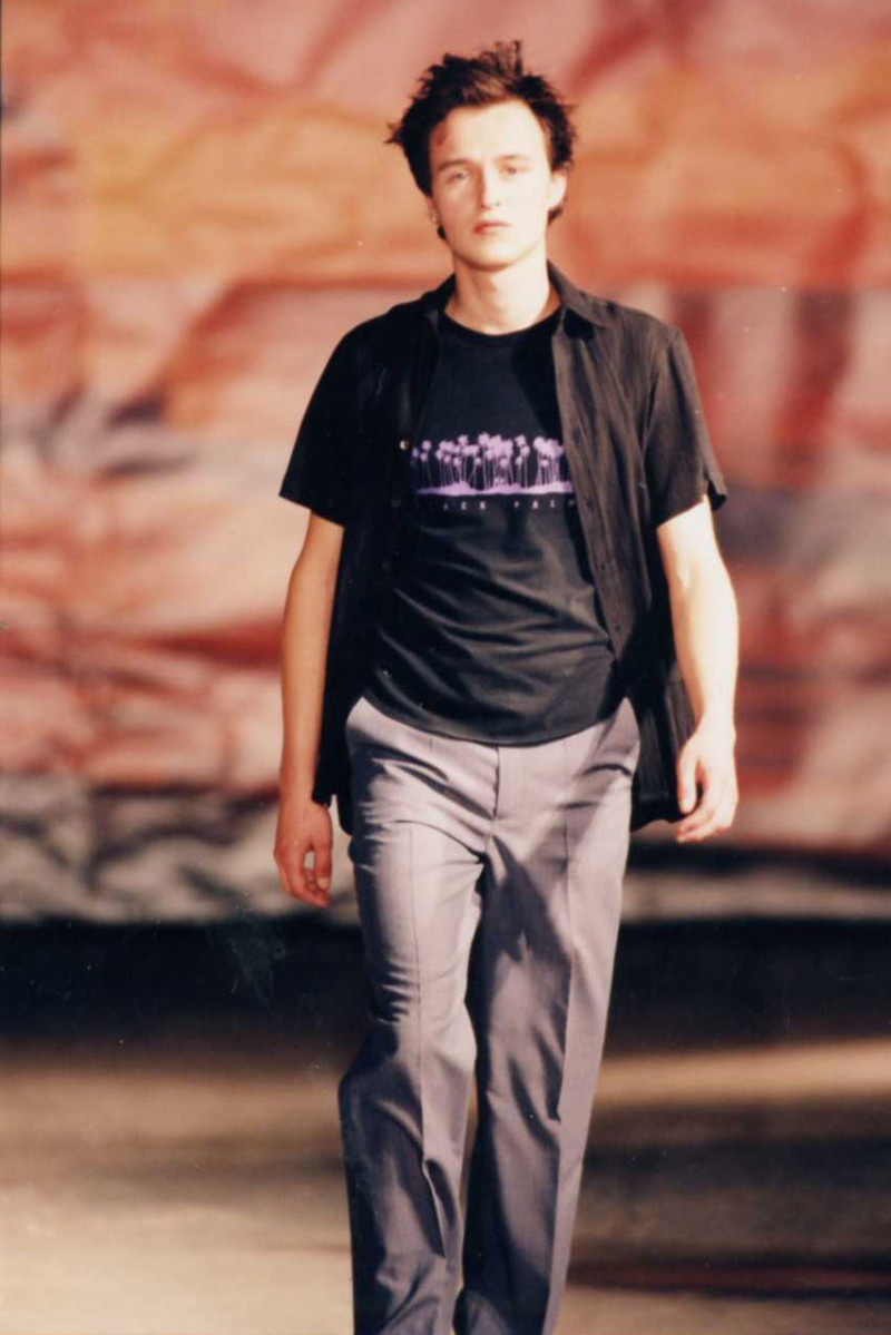 Raf Simons fashion show for Spring/Summer 1998