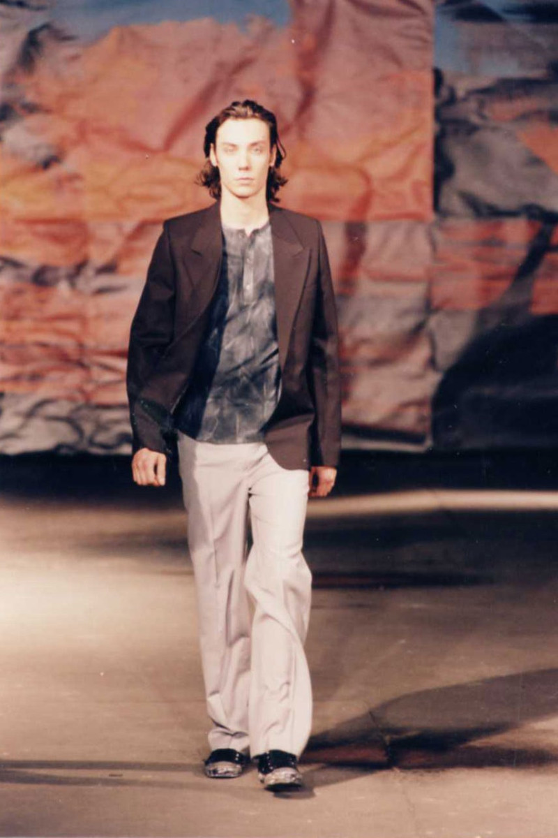 Raf Simons fashion show for Spring/Summer 1998