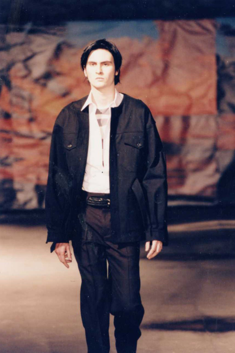Raf Simons fashion show for Spring/Summer 1998