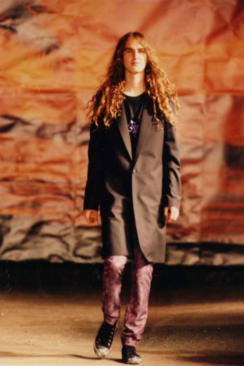 Raf Simons fashion show for Spring/Summer 1998