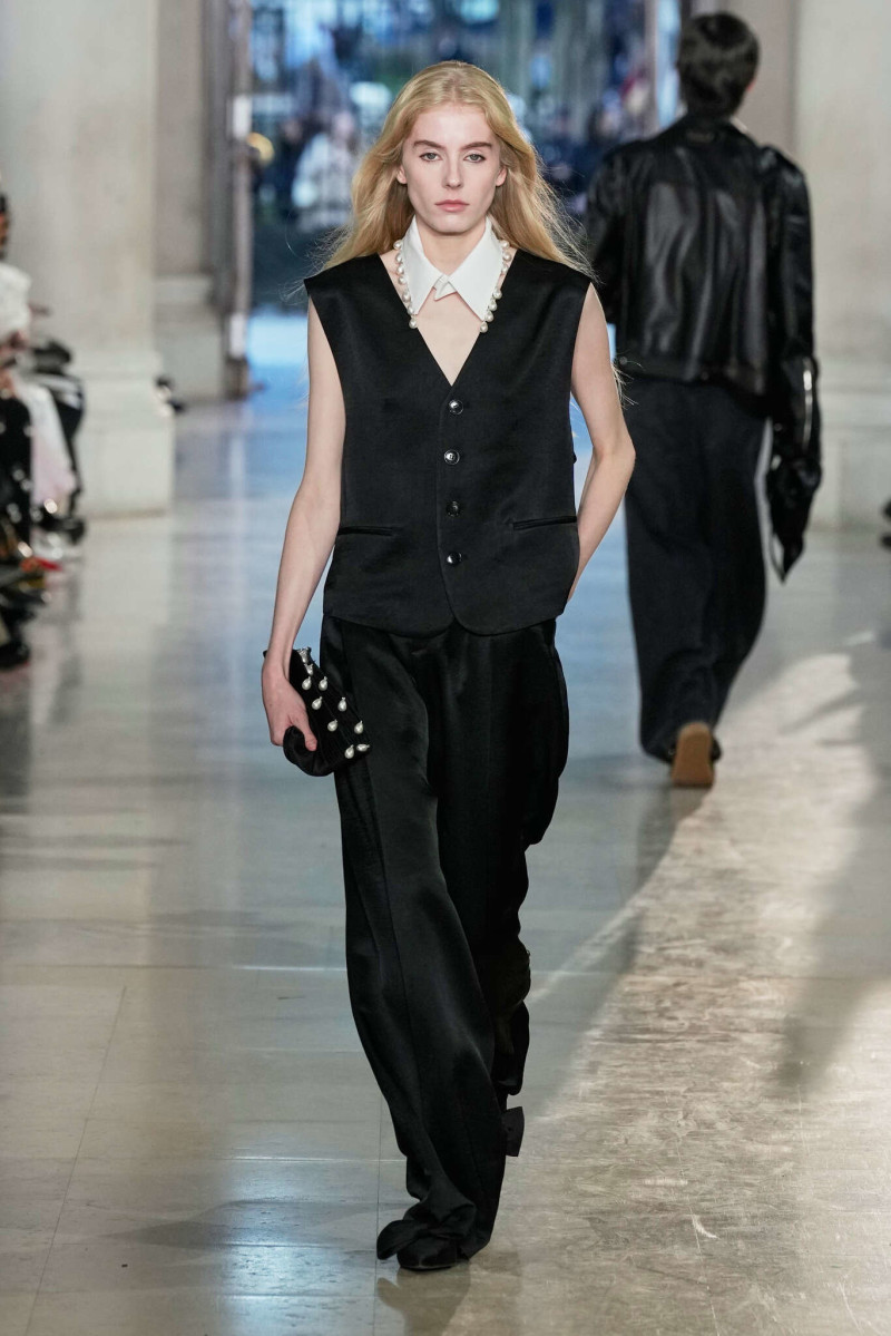 Kimhekim fashion show for Spring/Summer 2025