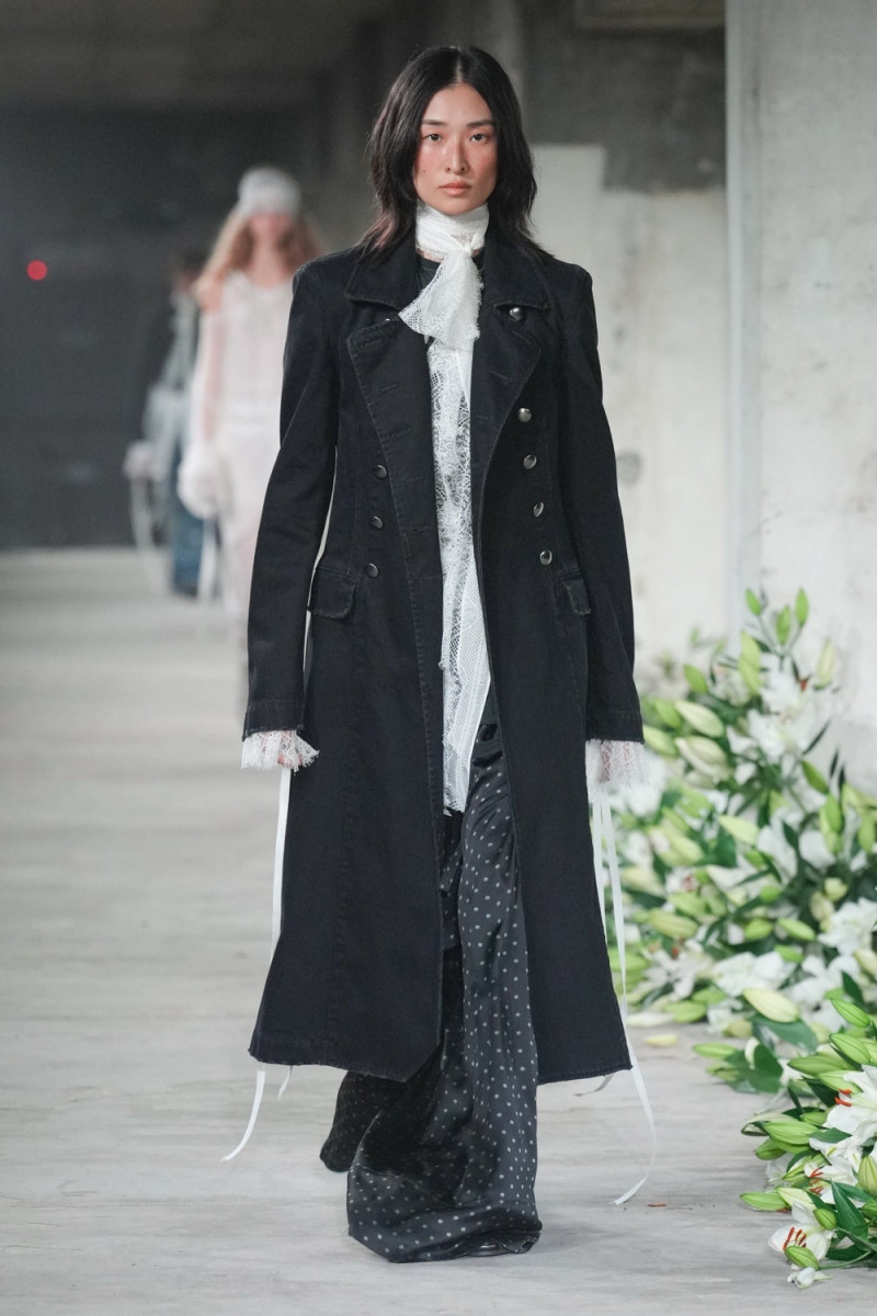 Ann Demeulemeester fashion show for Spring/Summer 2025