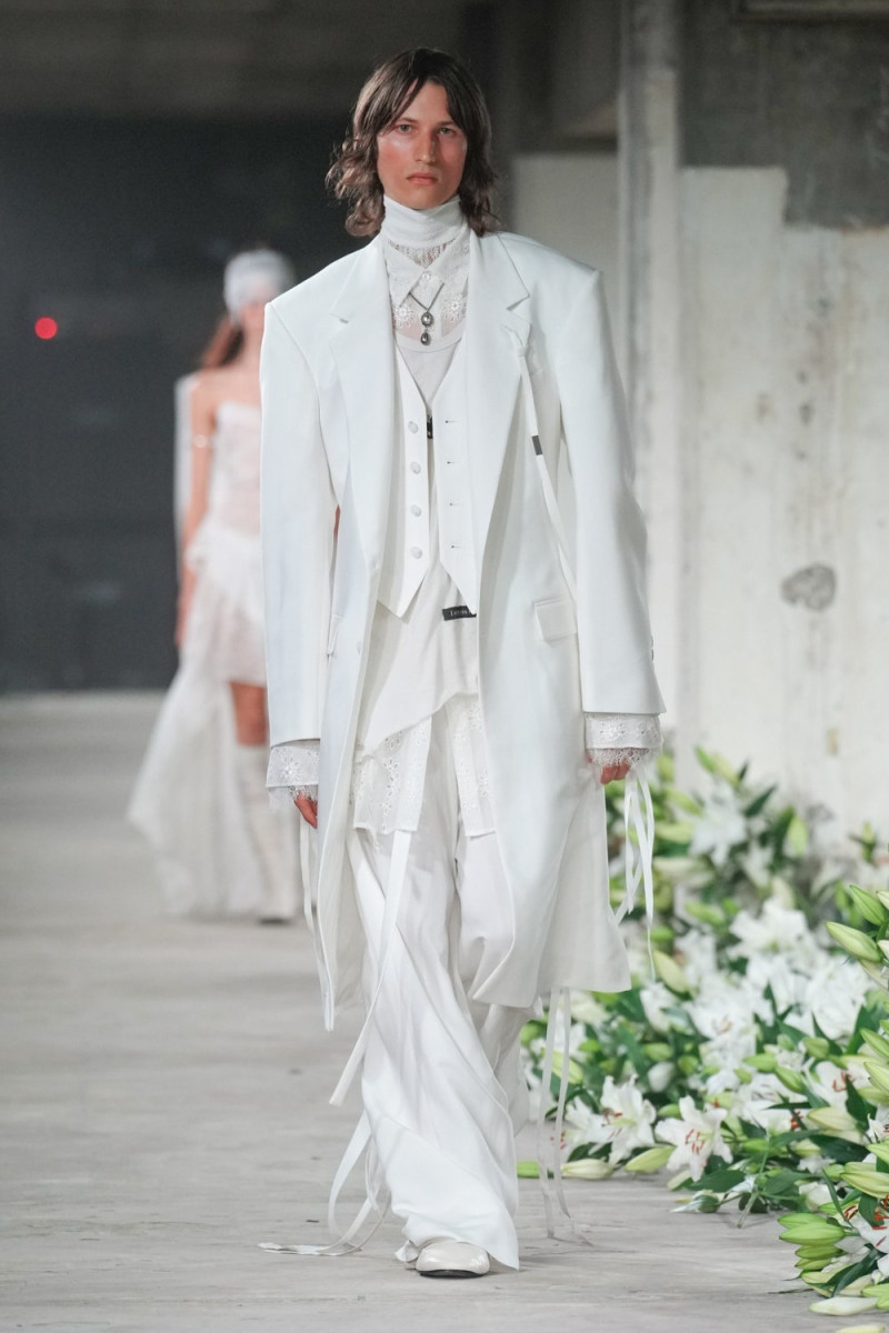 Ann Demeulemeester fashion show for Spring/Summer 2025