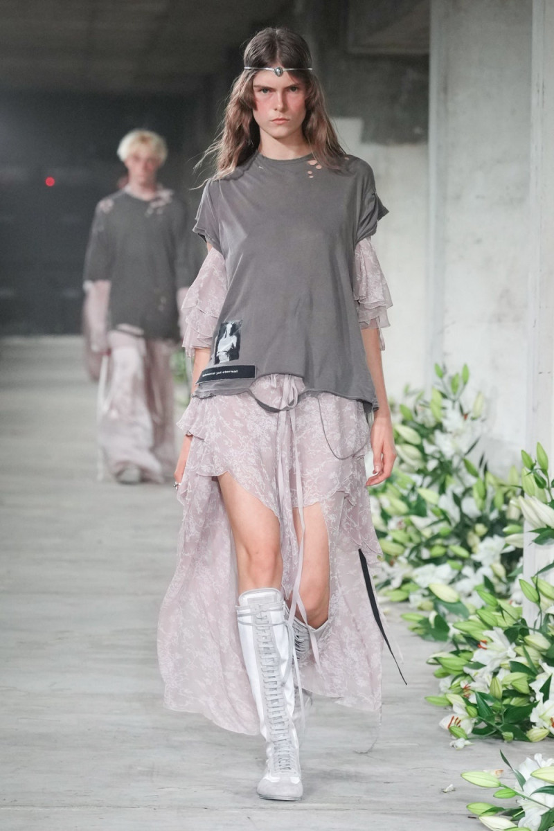 Ann Demeulemeester fashion show for Spring/Summer 2025