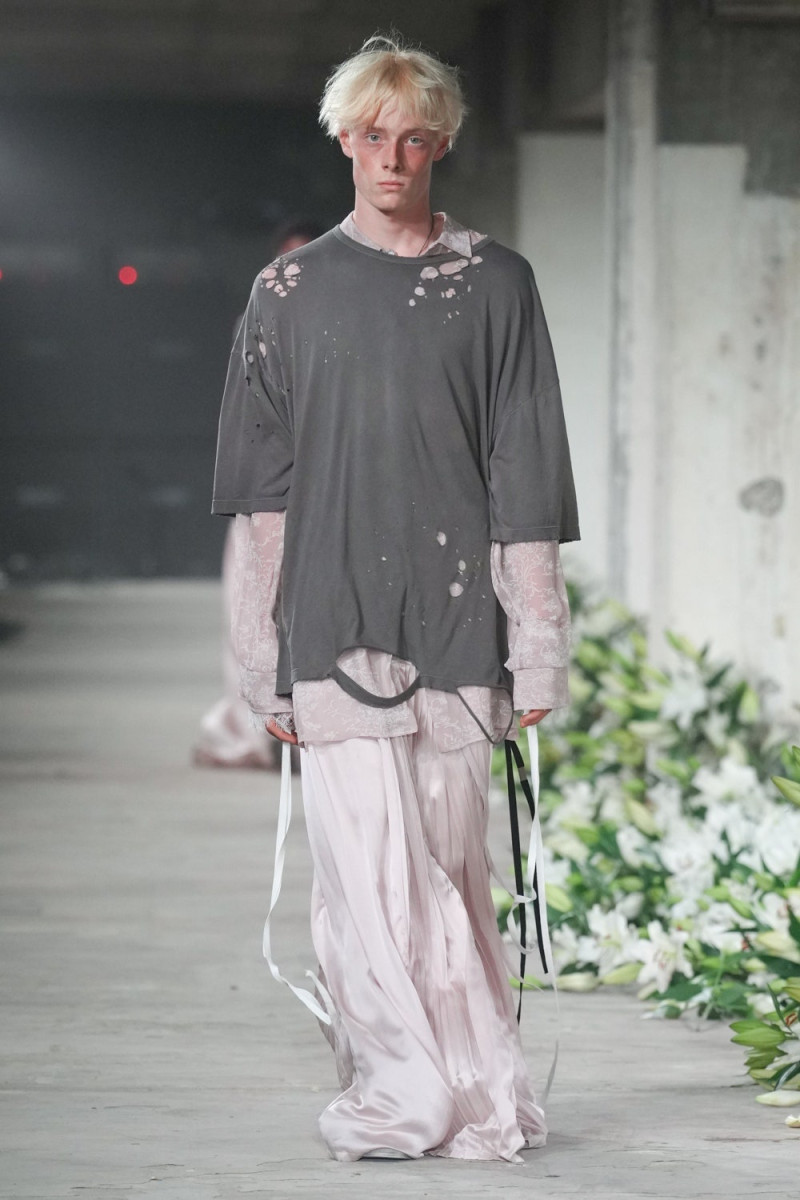 Ann Demeulemeester fashion show for Spring/Summer 2025