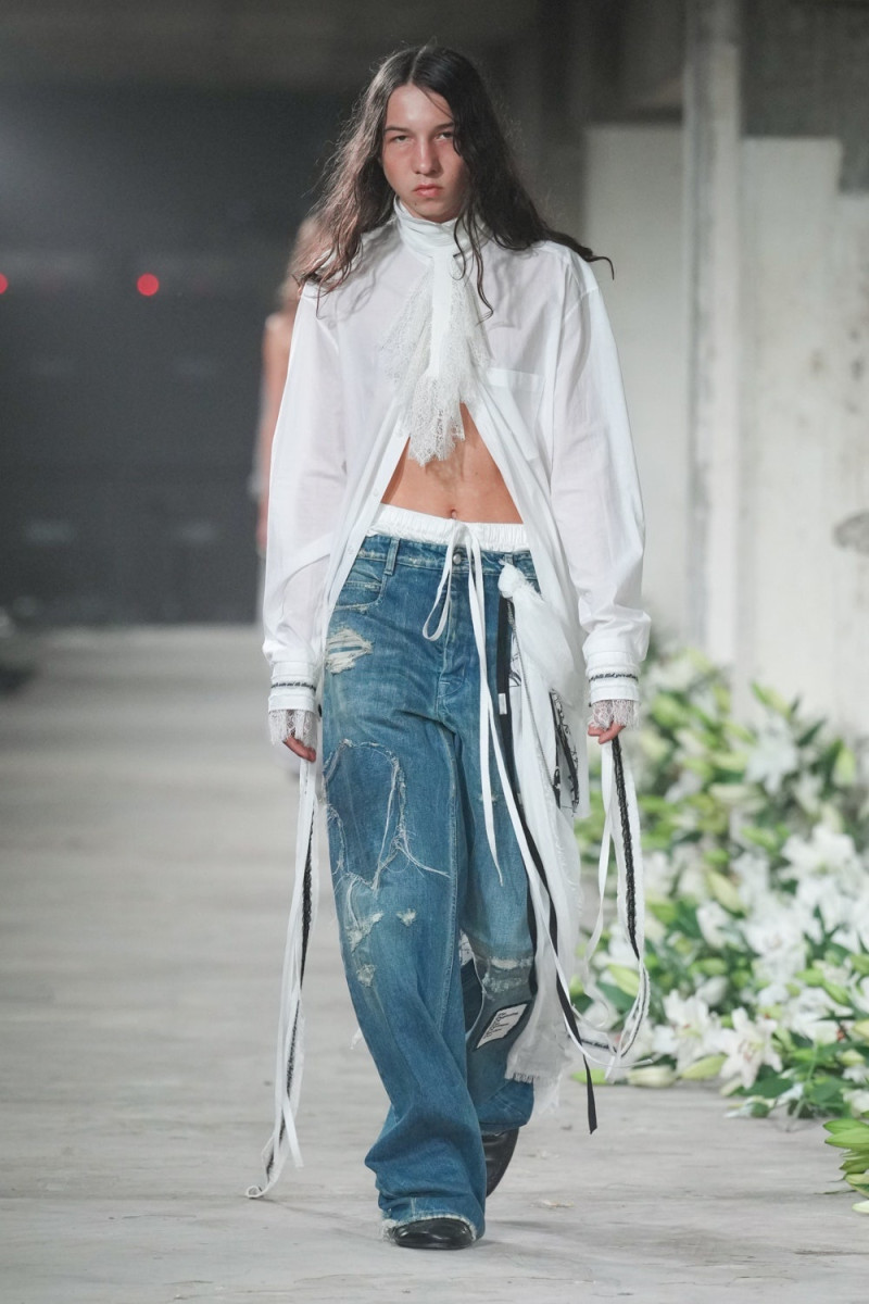 Ann Demeulemeester fashion show for Spring/Summer 2025