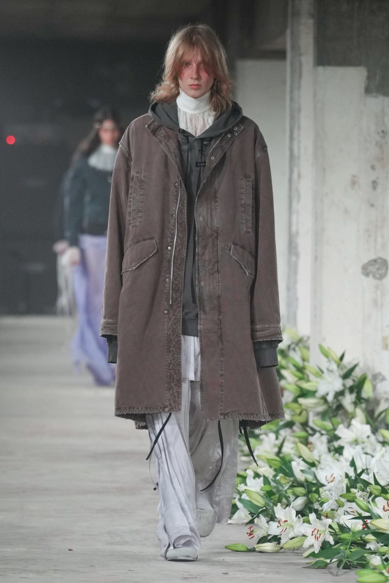Ann Demeulemeester fashion show for Spring/Summer 2025