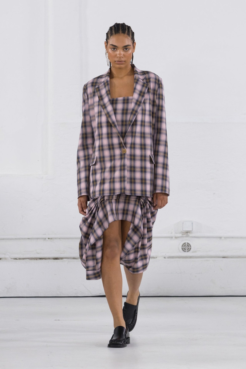 Mossi fashion show for Spring/Summer 2025