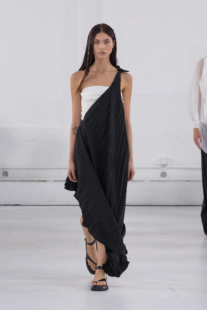 Mossi fashion show for Spring/Summer 2025