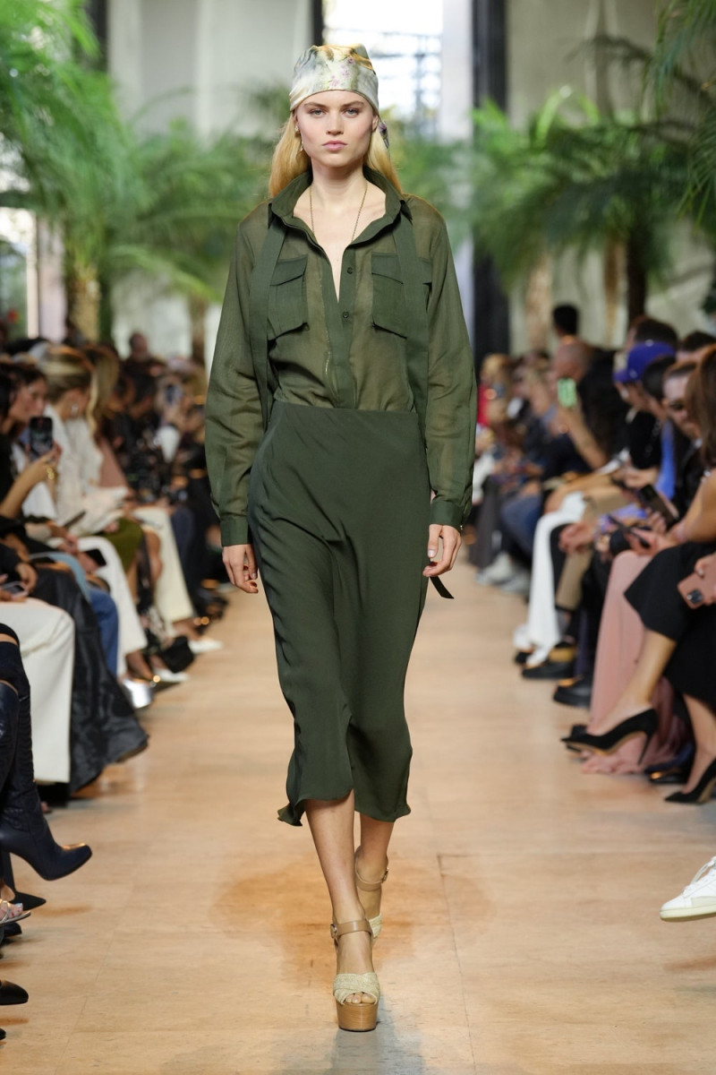Elie Saab fashion show for Spring/Summer 2025