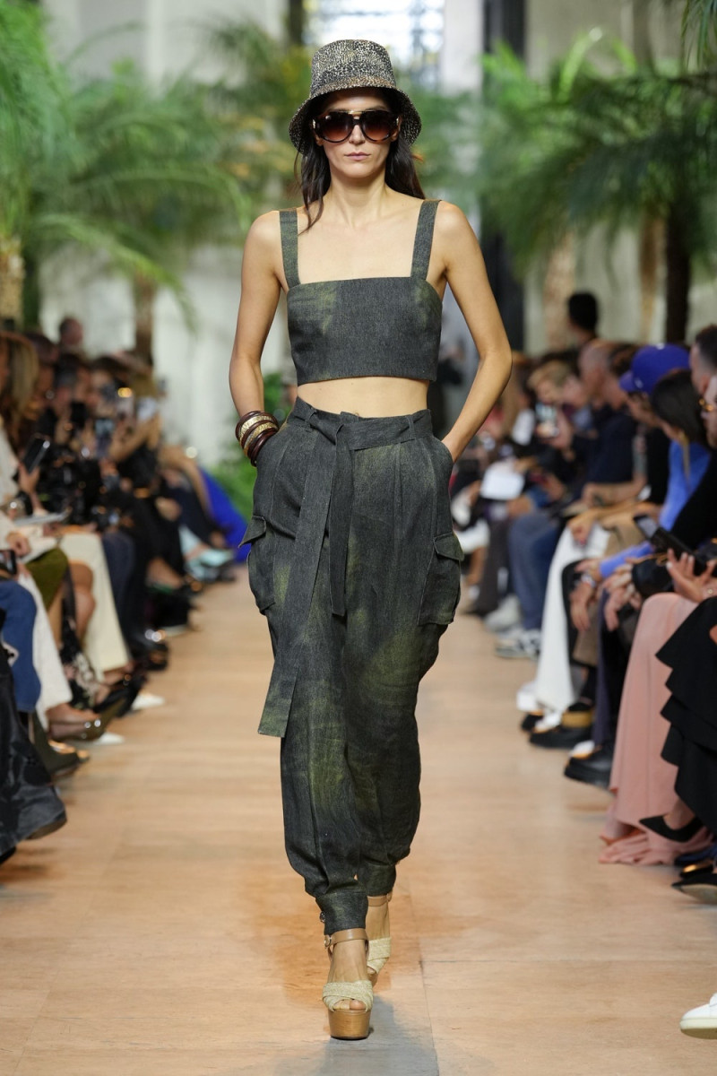 Elie Saab fashion show for Spring/Summer 2025