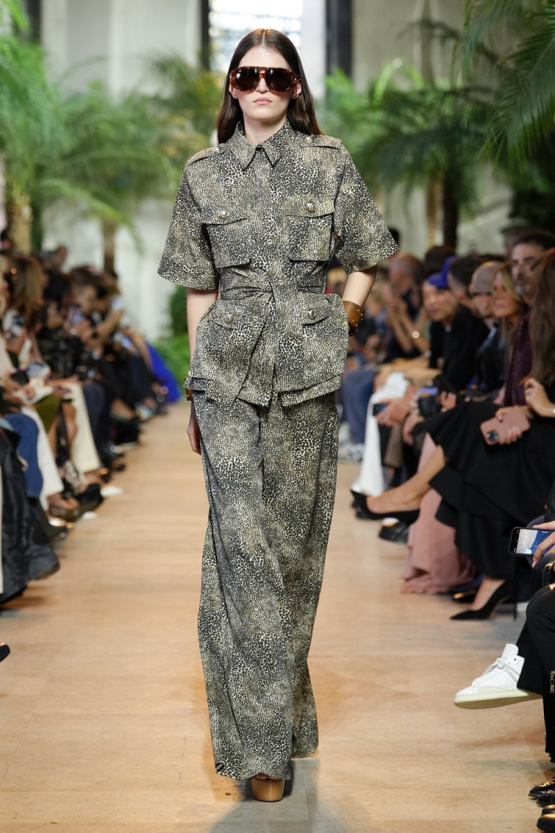 Elie Saab fashion show for Spring/Summer 2025