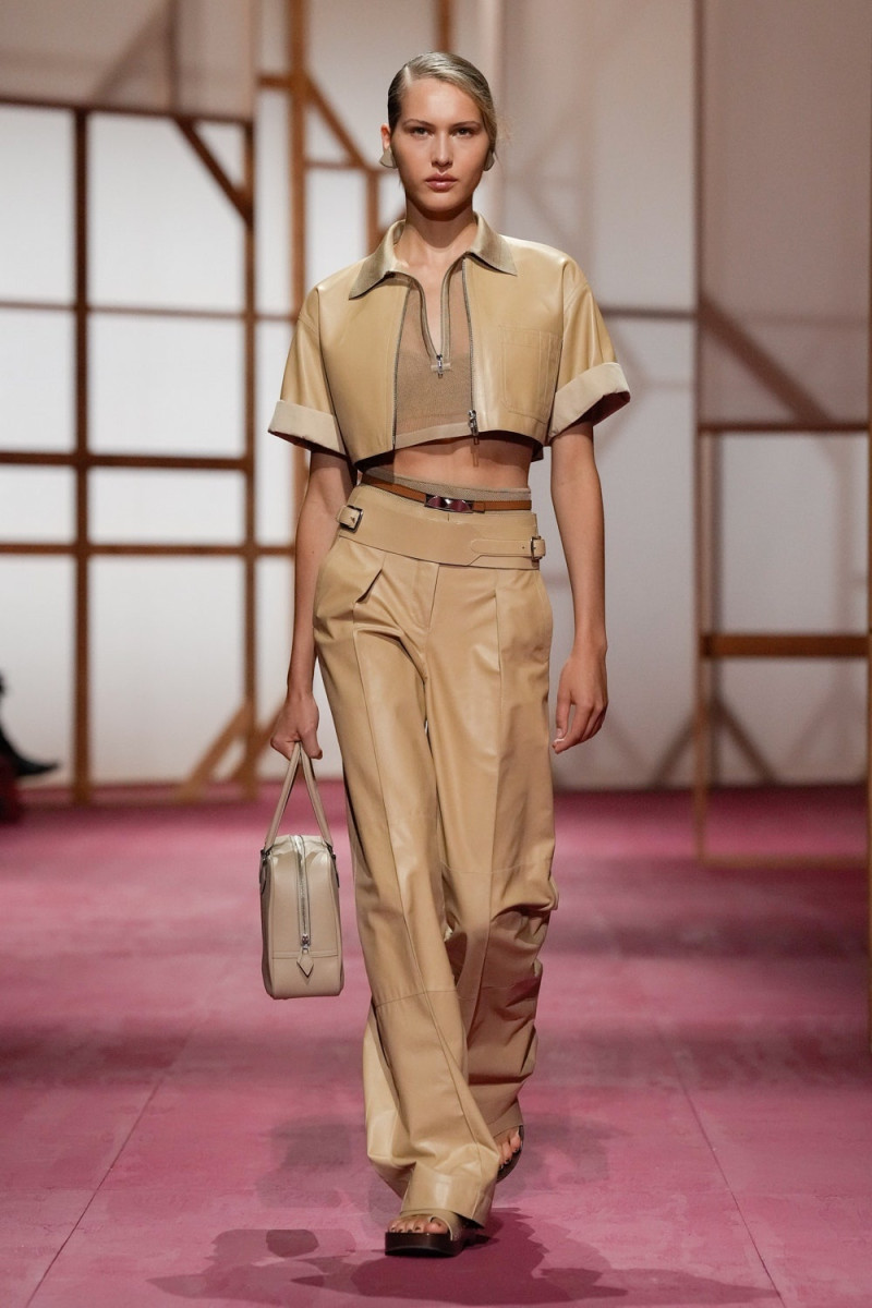 Hermès fashion show for Spring/Summer 2025