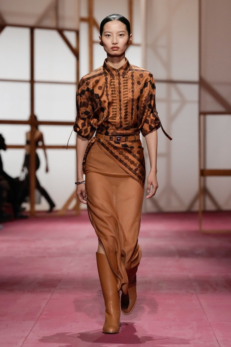 Hermès fashion show for Spring/Summer 2025