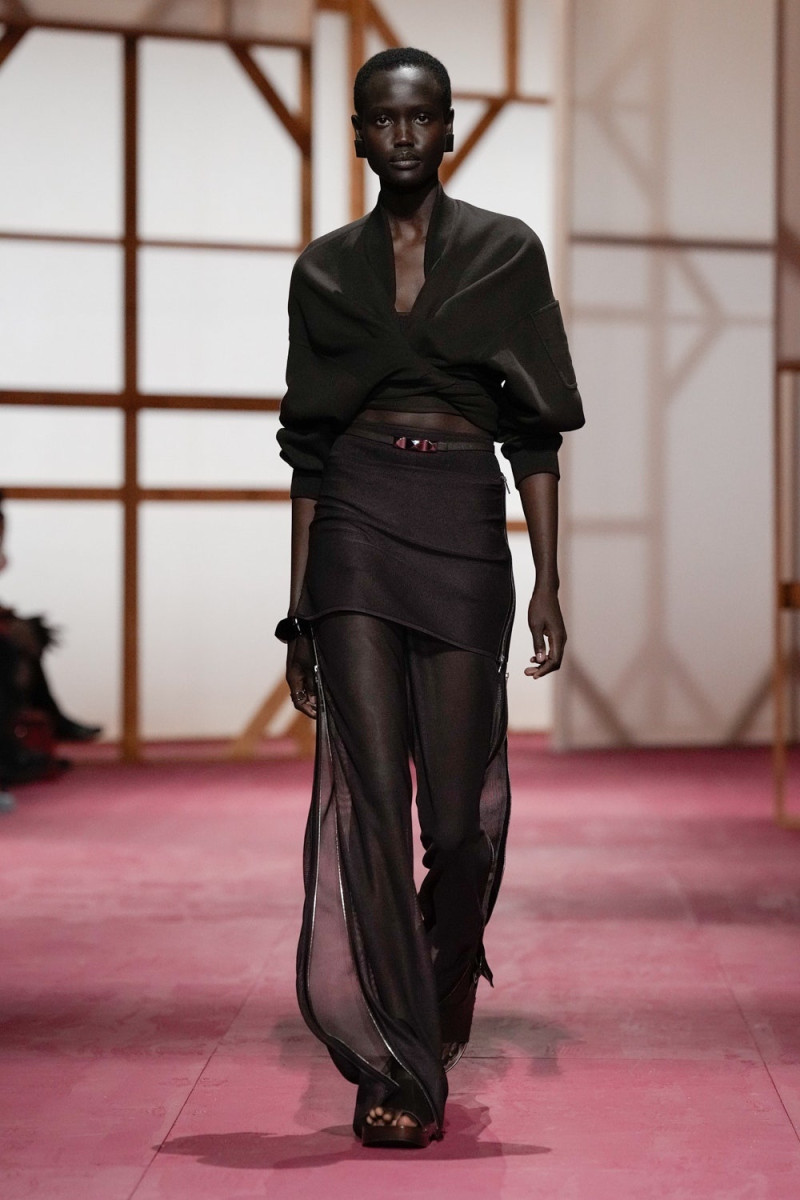 Hermès fashion show for Spring/Summer 2025