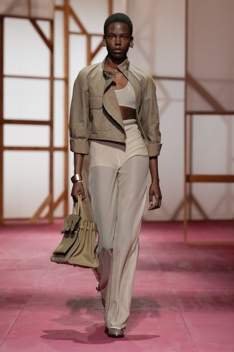 Hermès fashion show for Spring/Summer 2025