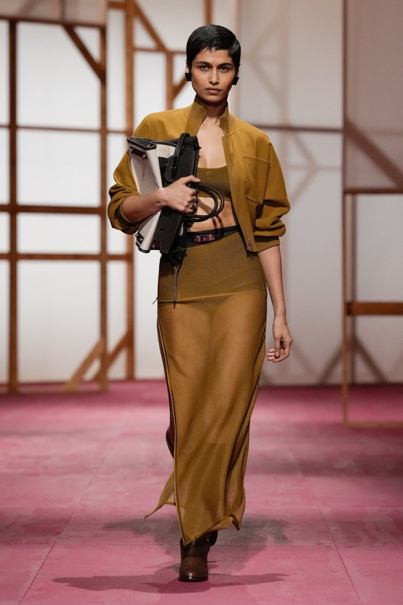 Hermès fashion show for Spring/Summer 2025