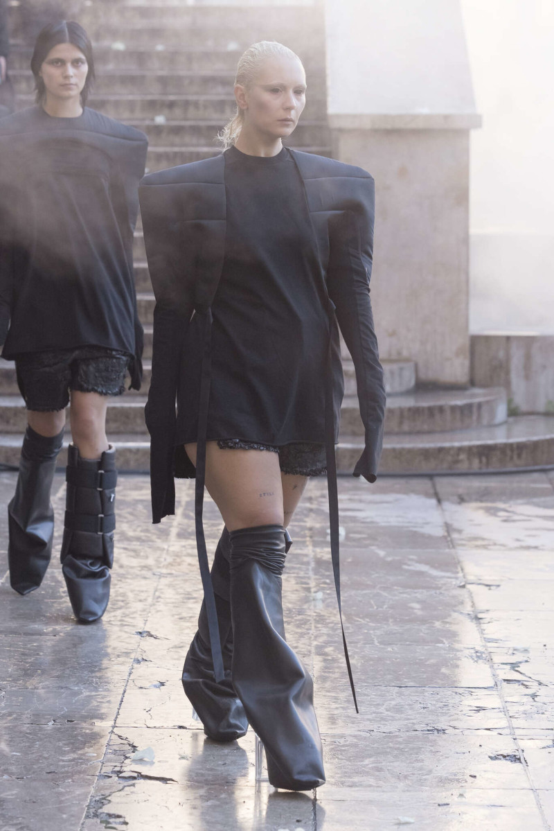 Rick Owens fashion show for Spring/Summer 2025