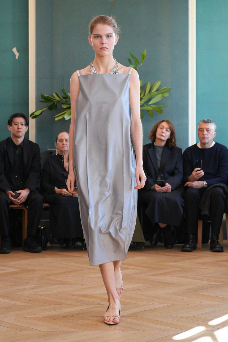Carven fashion show for Spring/Summer 2025