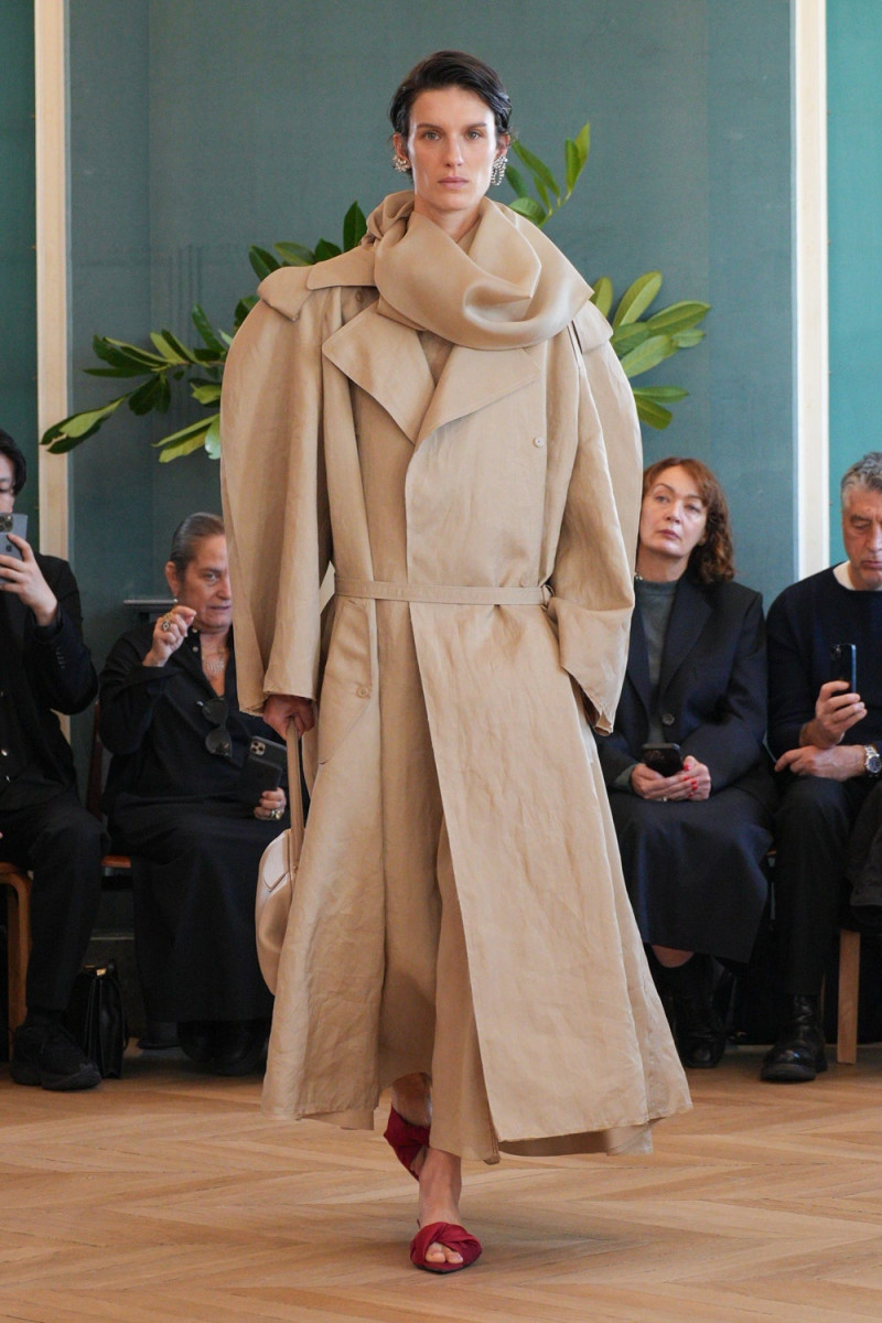 Carven fashion show for Spring/Summer 2025