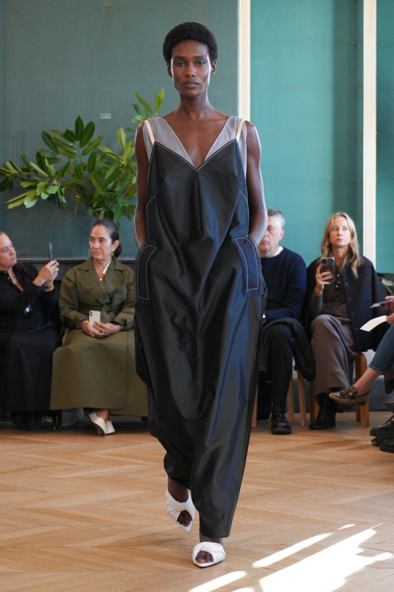 Carven fashion show for Spring/Summer 2025