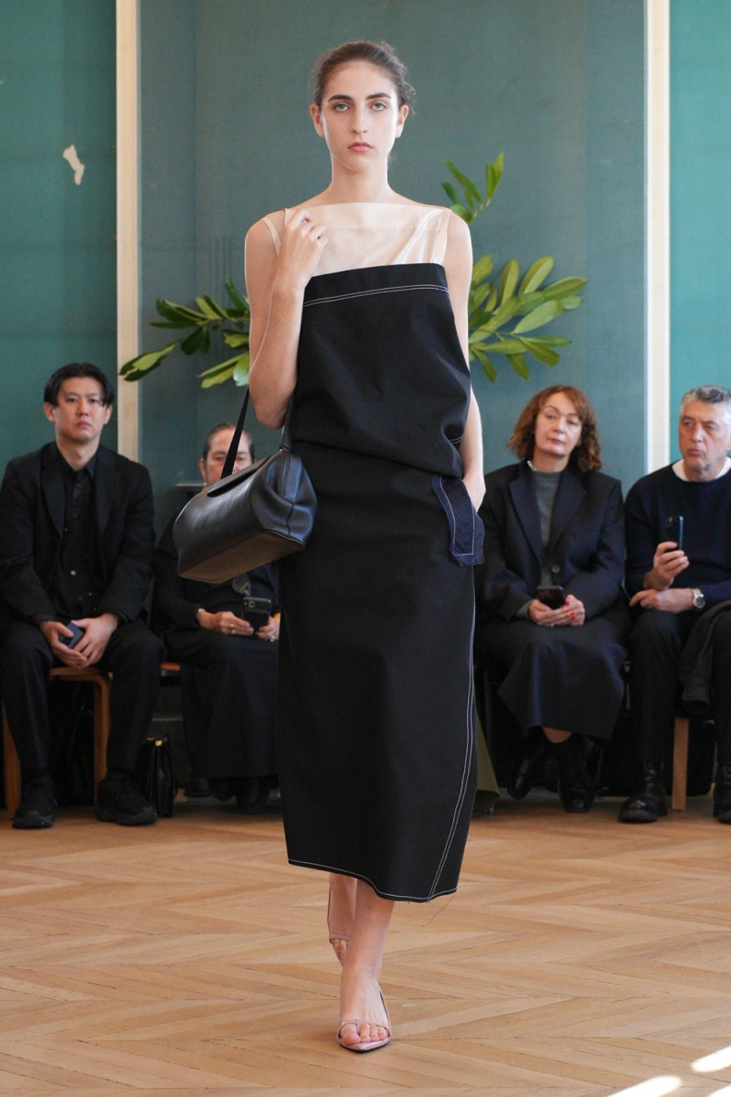Carven fashion show for Spring/Summer 2025