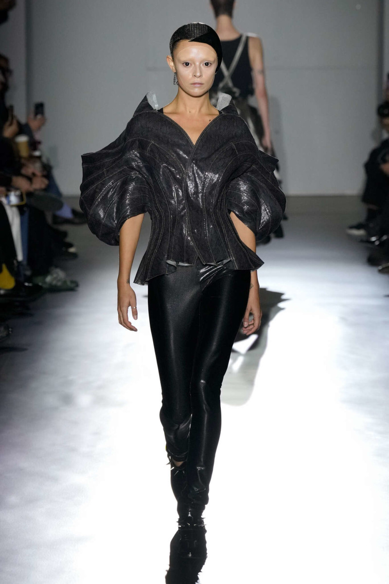 Junya Watanabe fashion show for Spring/Summer 2025
