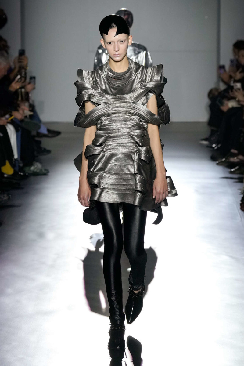 Junya Watanabe fashion show for Spring/Summer 2025
