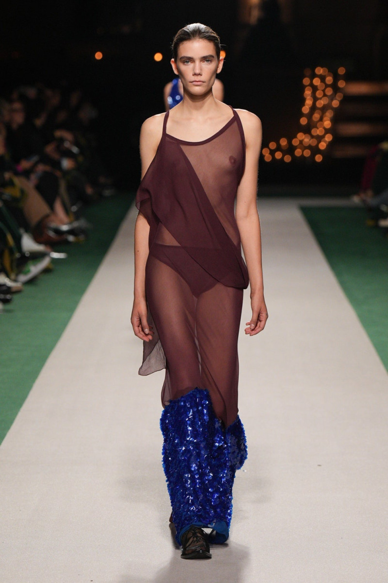 Victoria Beckham fashion show for Spring/Summer 2025