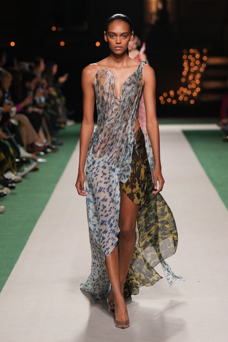 Victoria Beckham fashion show for Spring/Summer 2025