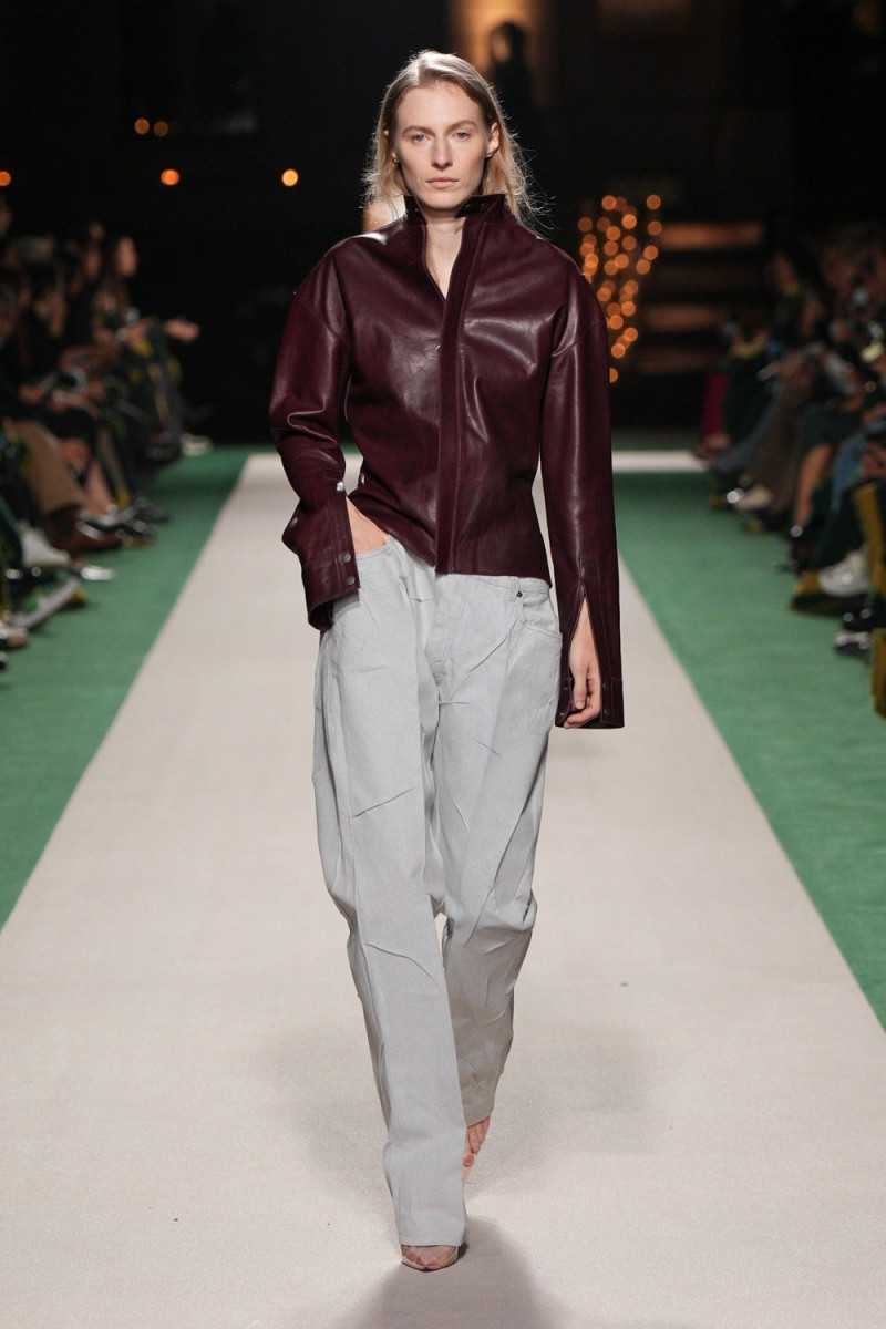 Victoria Beckham fashion show for Spring/Summer 2025