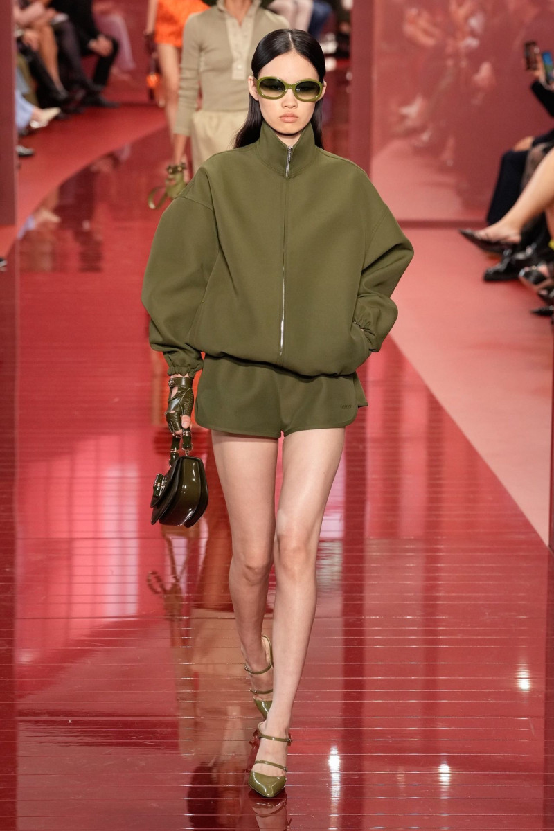 Yanan Wan featured in  the Gucci fashion show for Spring/Summer 2025