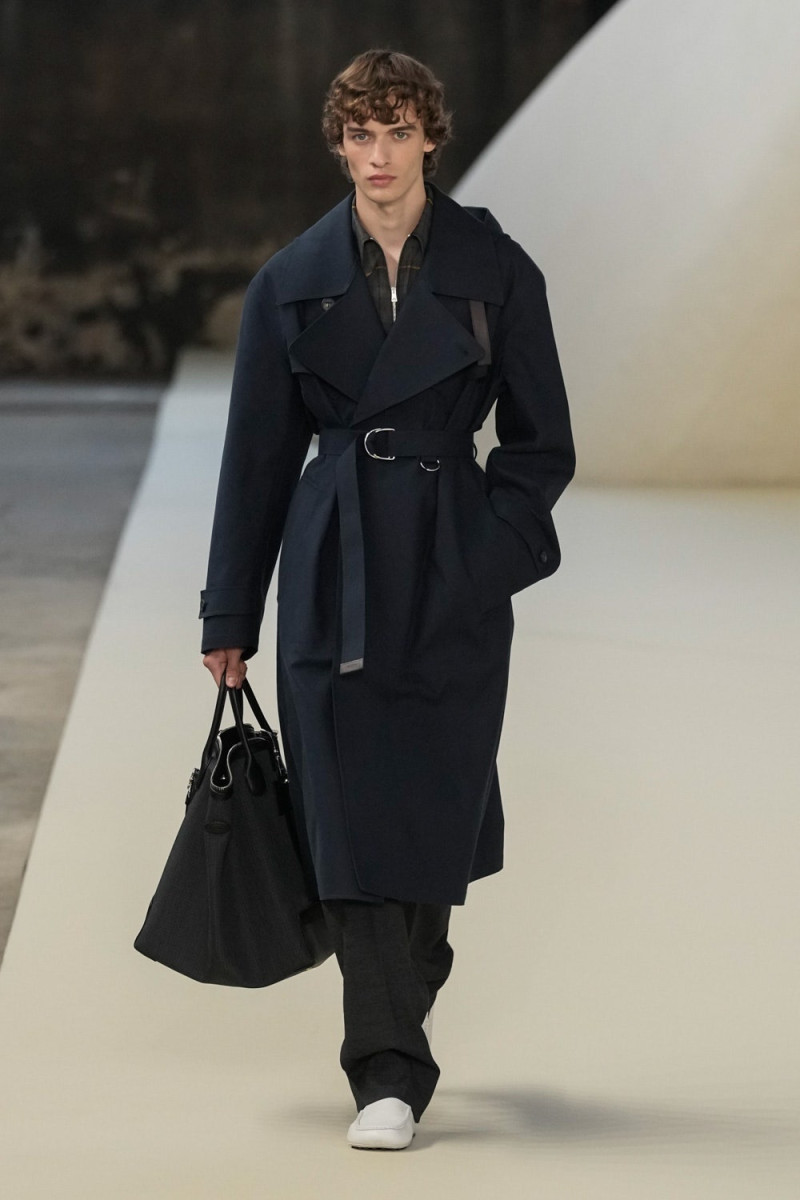 Tod\'s fashion show for Spring/Summer 2025