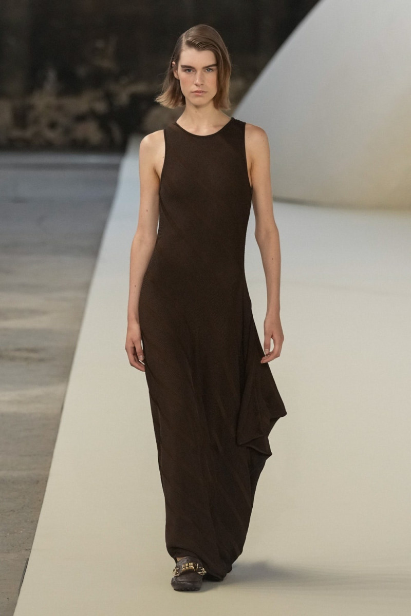 Tod\'s fashion show for Spring/Summer 2025