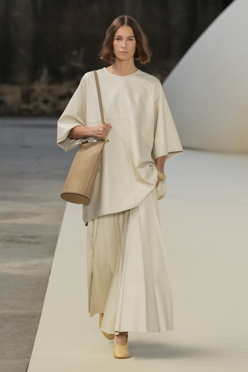 Tod\'s fashion show for Spring/Summer 2025