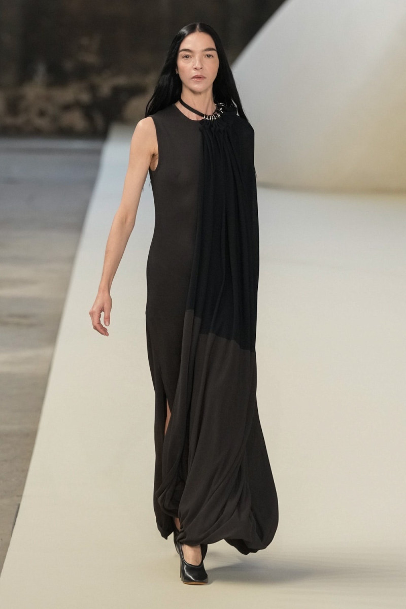 Tod\'s fashion show for Spring/Summer 2025