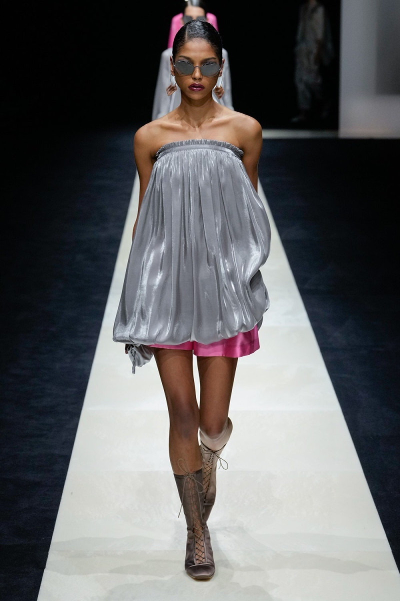 Emporio Armani fashion show for Spring/Summer 2025