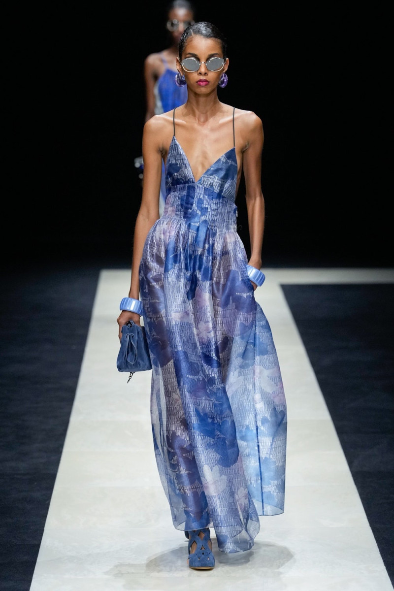Emporio Armani fashion show for Spring/Summer 2025