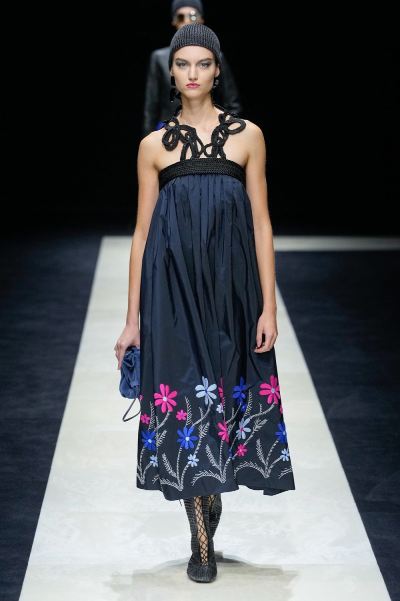Emporio Armani fashion show for Spring/Summer 2025