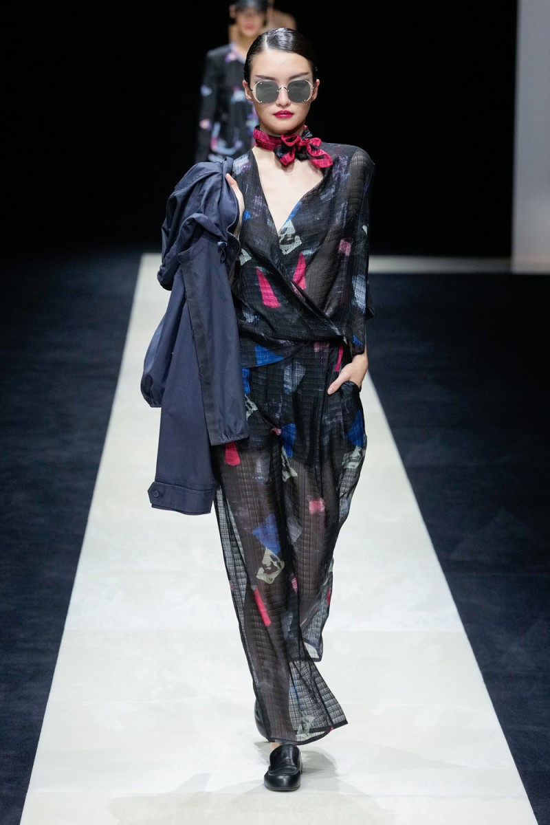 Emporio Armani fashion show for Spring/Summer 2025