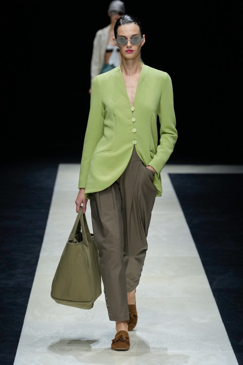 Emporio Armani fashion show for Spring/Summer 2025