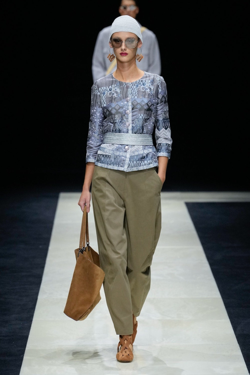 Emporio Armani fashion show for Spring/Summer 2025