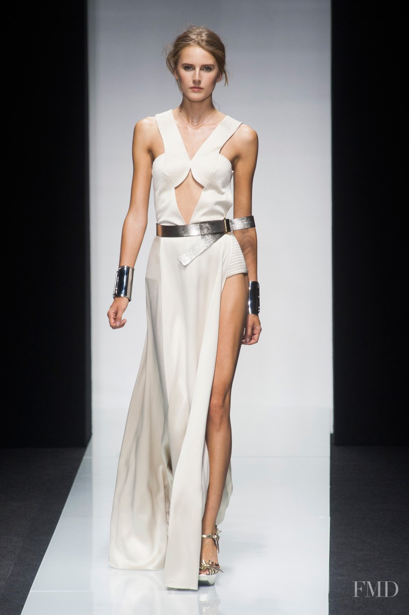 Gianfranco Ferré fashion show for Spring/Summer 2014