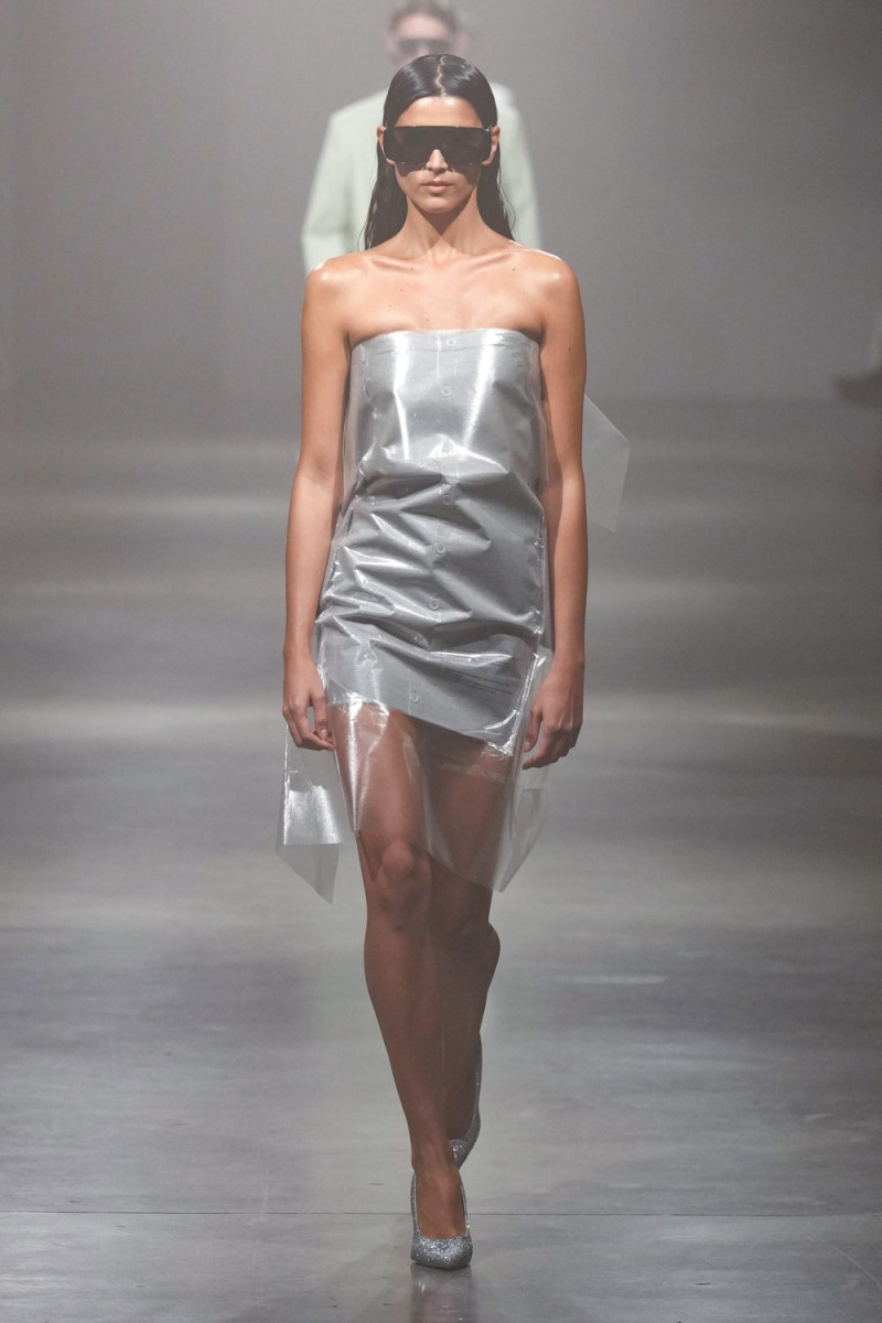 MM6 Maison Martin Margiela fashion show for Spring/Summer 2025