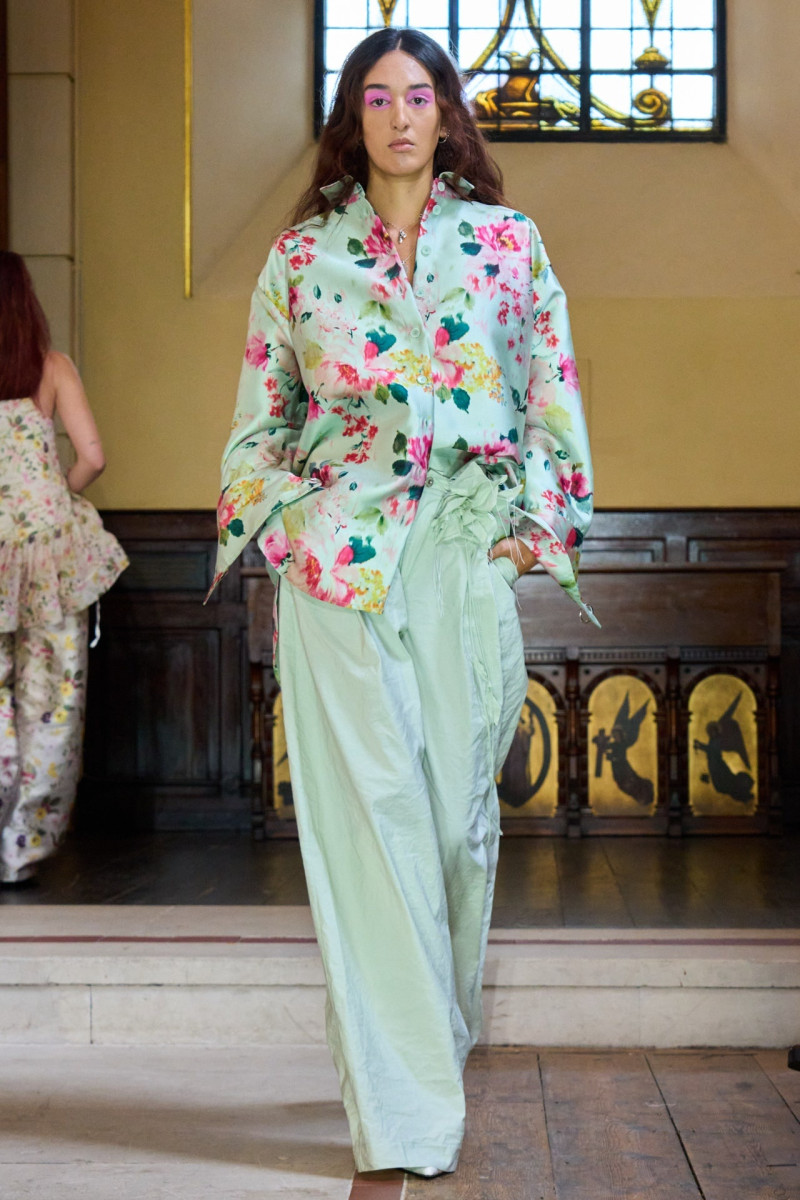 Marques\'Almeida fashion show for Spring/Summer 2025